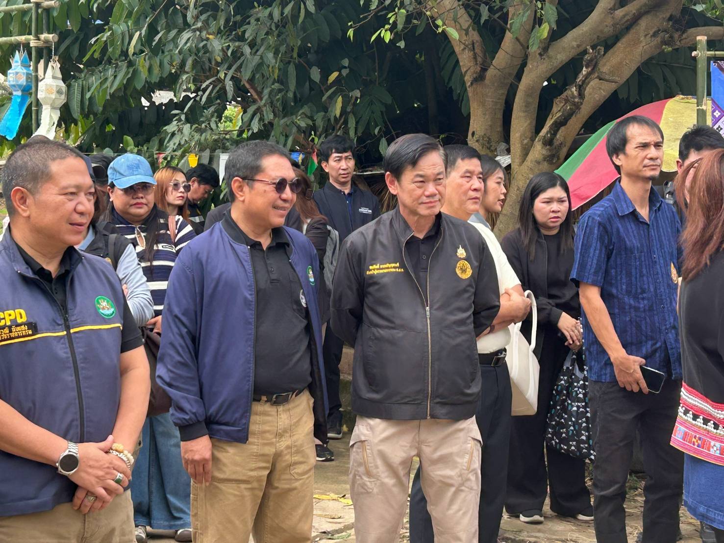 title - ส.ป.ก. ร่วมติดตามรองนายกรัฐมนตรีและรัฐมนตรีว่าการกระทรวงอุดมศึกษา วิทยาศาสตร์ วิจัยและนวัตกรรม (ศ.ดร.ยศชนัน วงศ์สวัสดิ์) พร้อมด้วยรัฐมนตรีช่วยว่าการกระทรวงเกษตรและสหกรณ์ (นางสาวปิยะรัฐชย์ ติยะไพรัช) ลงพื้นที่ ตรวจราชการใน อำเภอแม่จัน จังหวัดเชียงราย